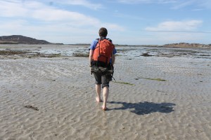 Walking to Oronsay