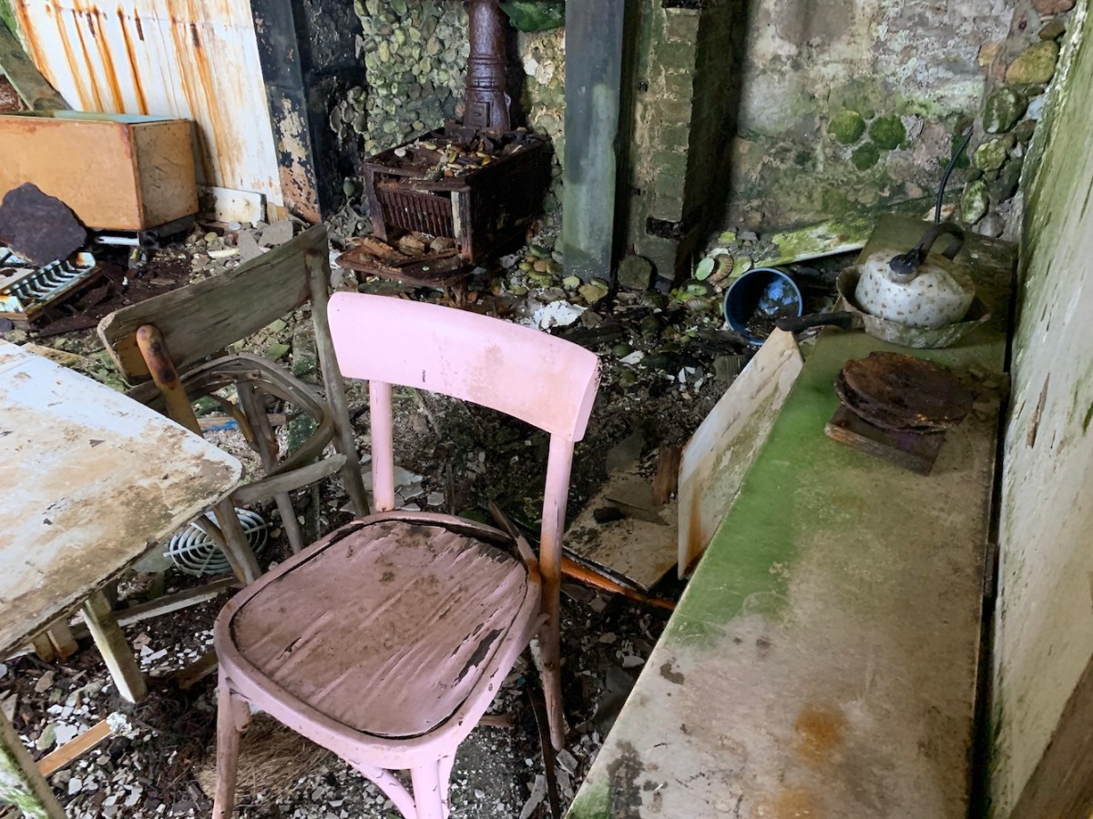 Out Skerries shore station internal