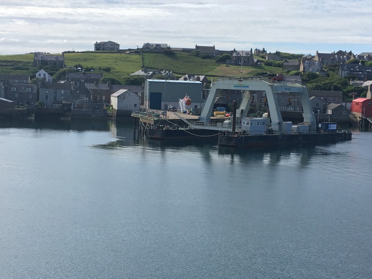Lighthouse pier and depot