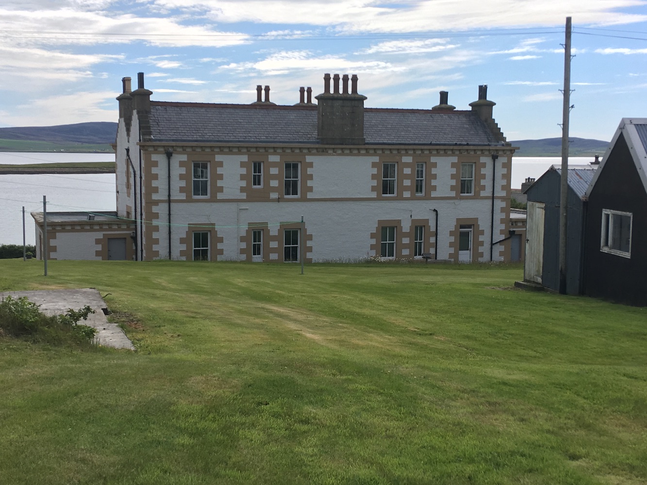 Sule Skerry shore station back