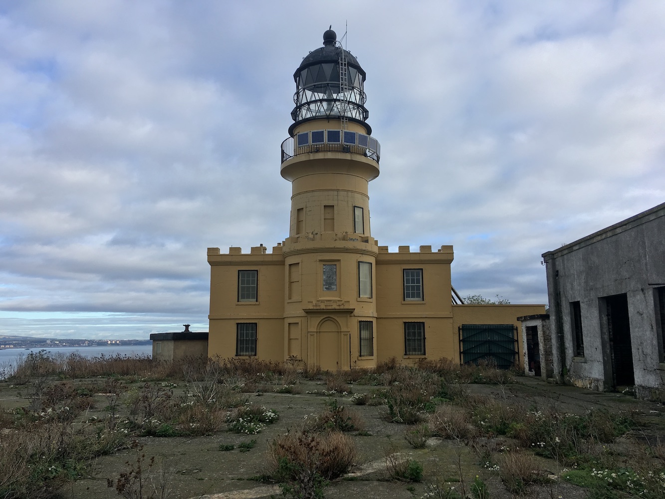 Inchkeith lighthouse2